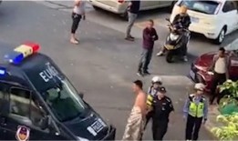 民警爆料被打视频大全,现场惊心动魄，正义与暴力交锋