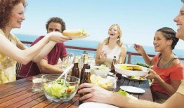 吃瓜娱乐间溜溜梅,溜溜梅带你品味酸甜人生